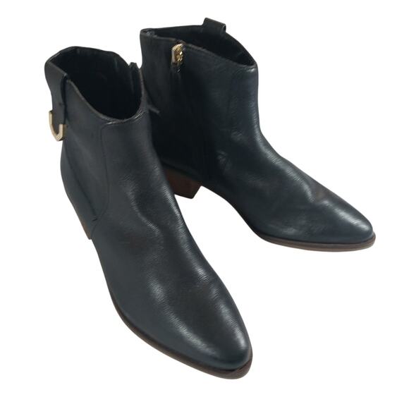 COLE HAAN! BLACK GENUINE LEATHER POINTY TOE, CHUNKY HEEL ANKLE BOOTS! SZ 6B - Picture 2 of 10